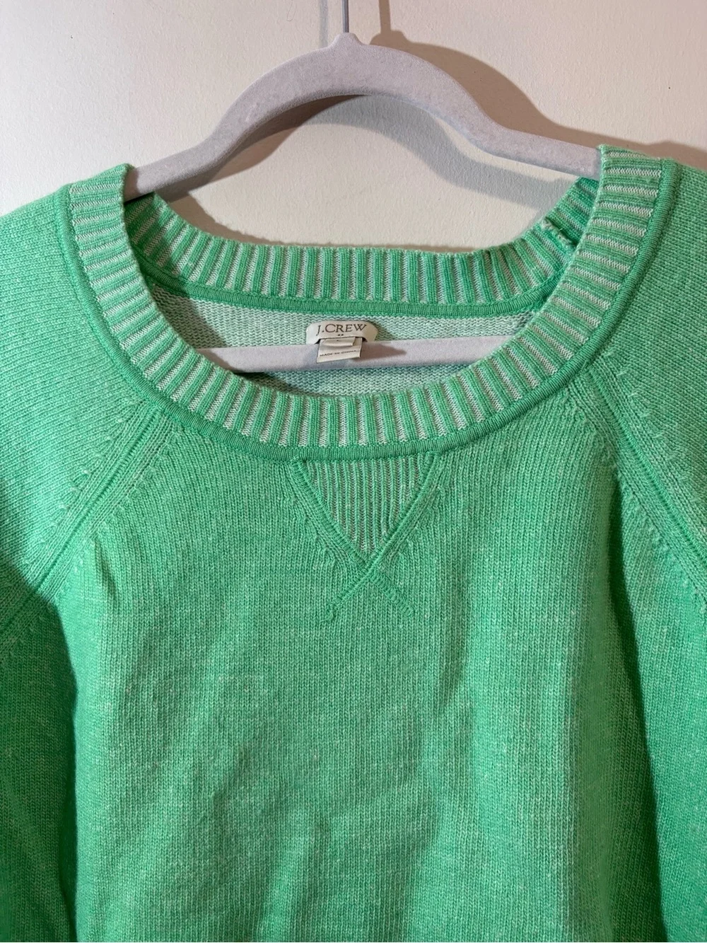 J.Crew sweater women’s large scoop neckline ribbing 3/4 sleeve LT green Pullover